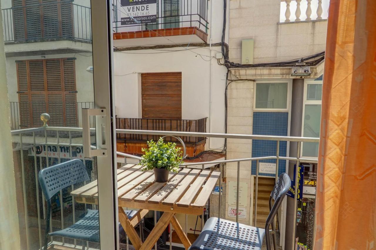 Parellades Apartment By Hello Homes Sitges Bagian luar foto