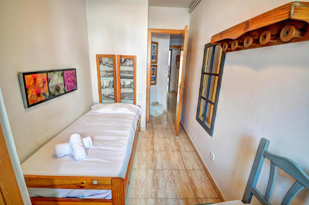 Parellades Apartment By Hello Homes Sitges Bagian luar foto