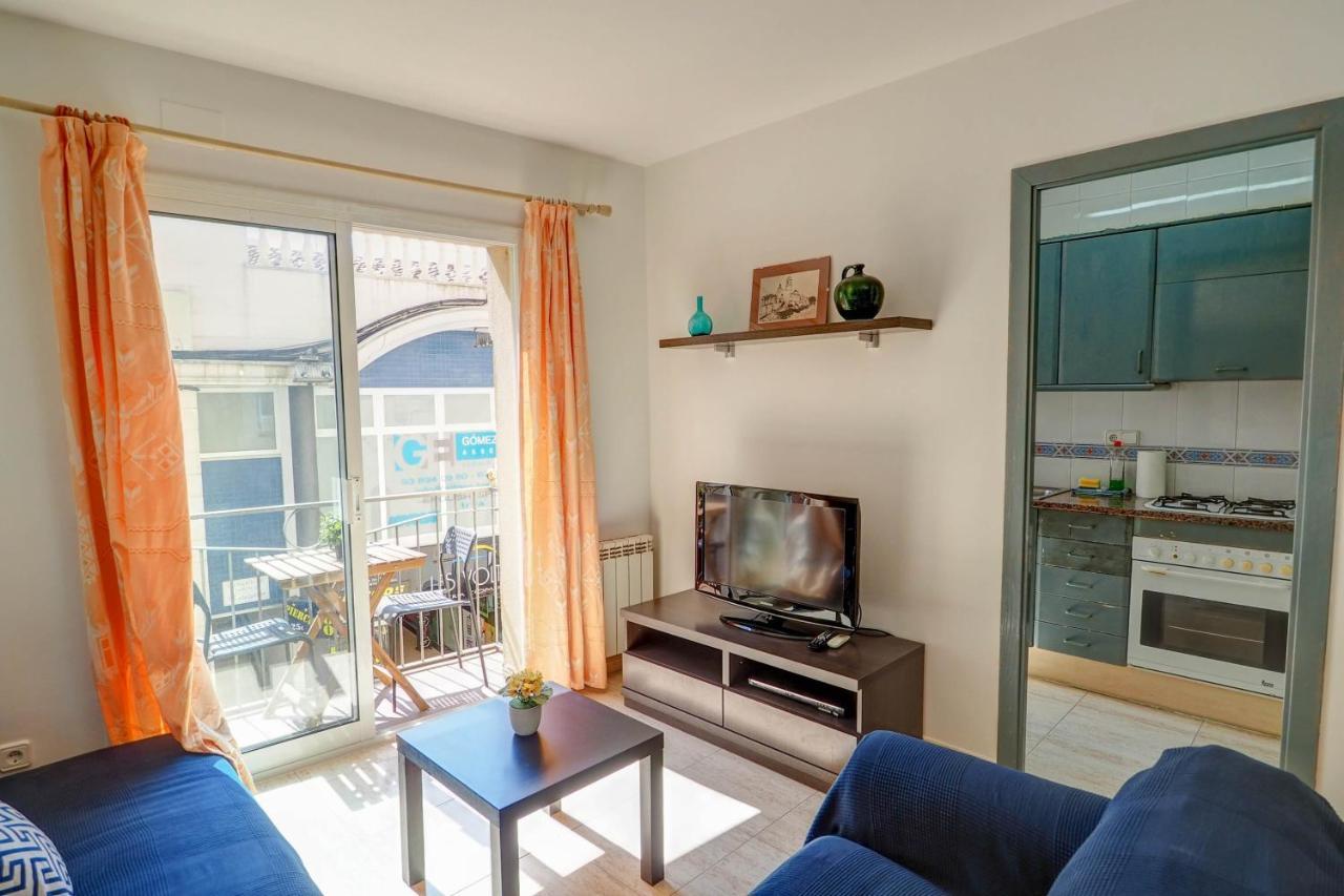 Parellades Apartment By Hello Homes Sitges Bagian luar foto