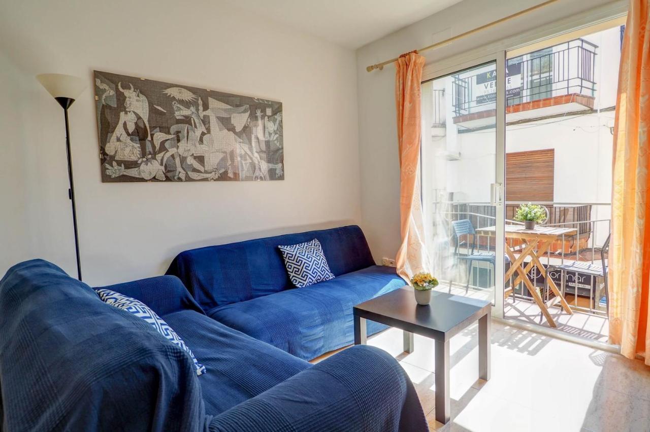 Parellades Apartment By Hello Homes Sitges Bagian luar foto